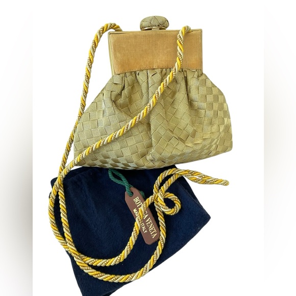 Bottega Veneta Vintage Gold Woven Silk Evening Bag - Picture 6 of 8